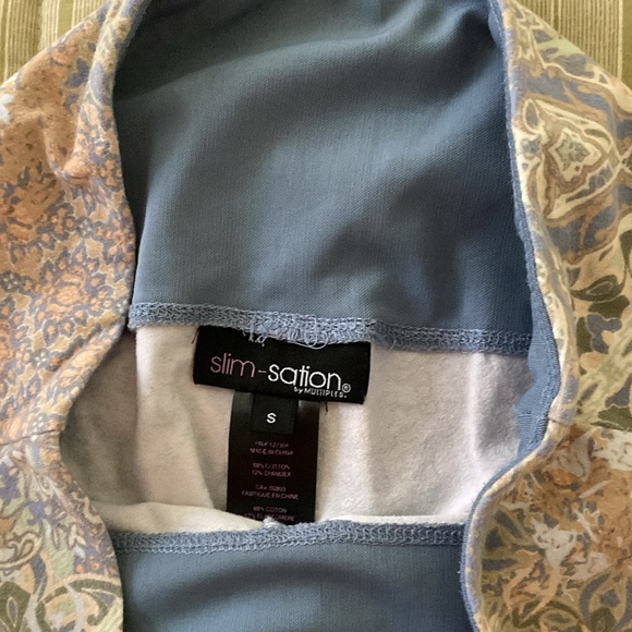 Slim-sation size Small leggings. - Picture 3 of 6